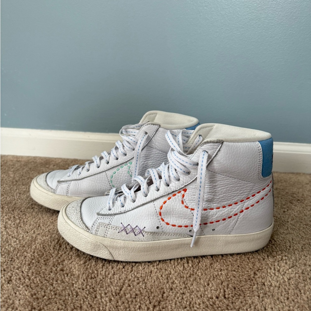 Nike Kids High-Top Sneakers - White with Colorful Stitching